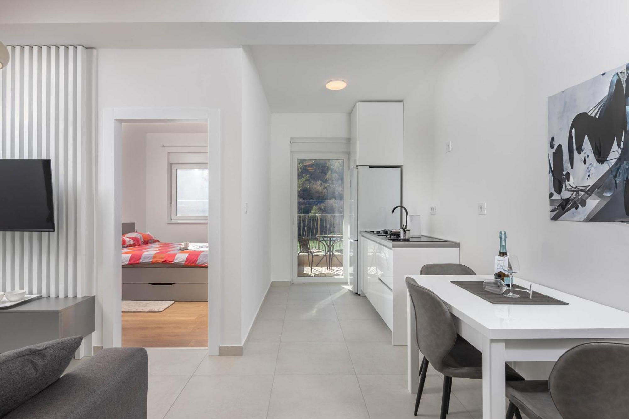 Seafront Villa Andrijana - Happy Rentals Plomin Esterno foto