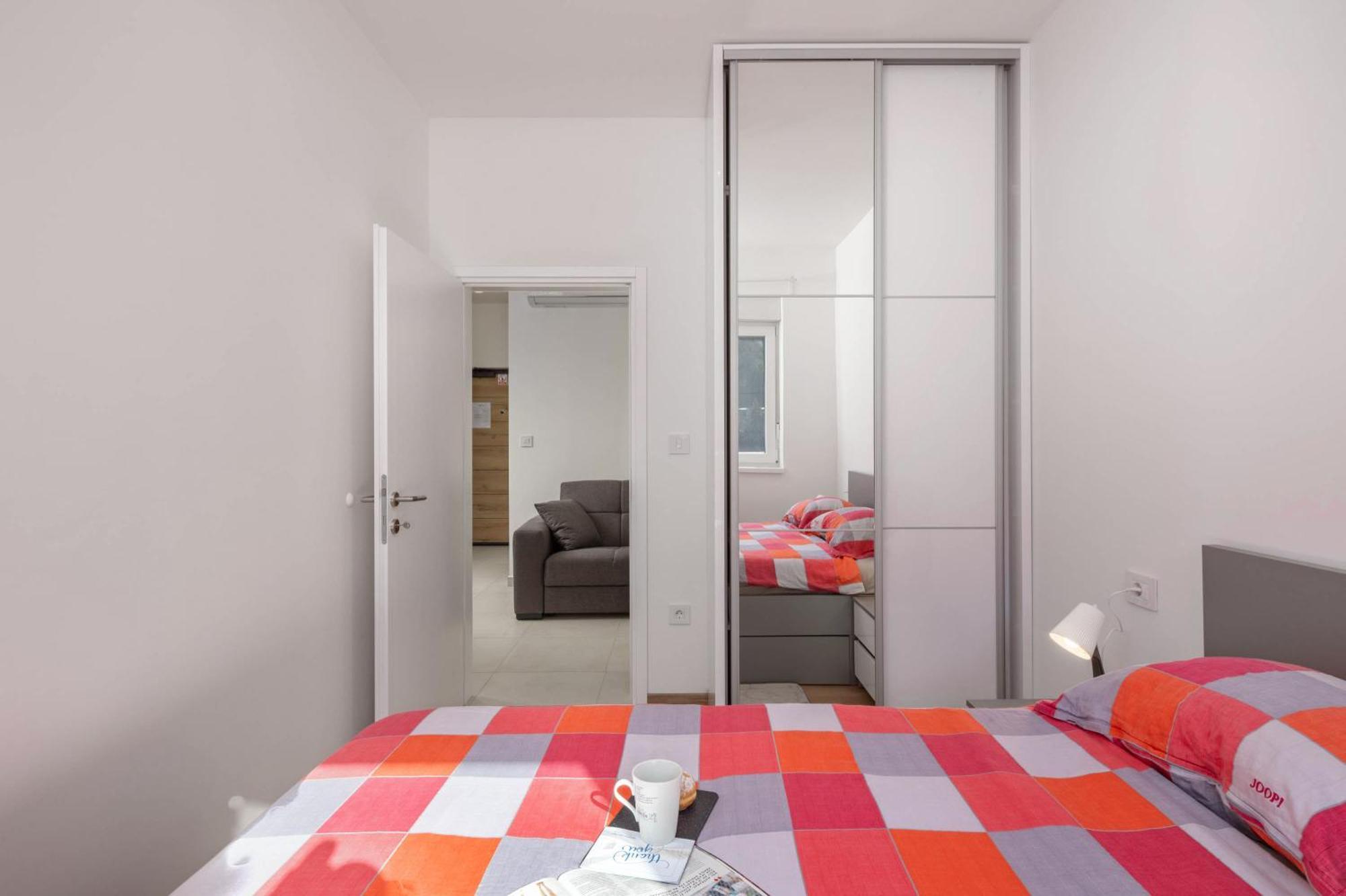 Seafront Villa Andrijana - Happy Rentals Plomin Esterno foto
