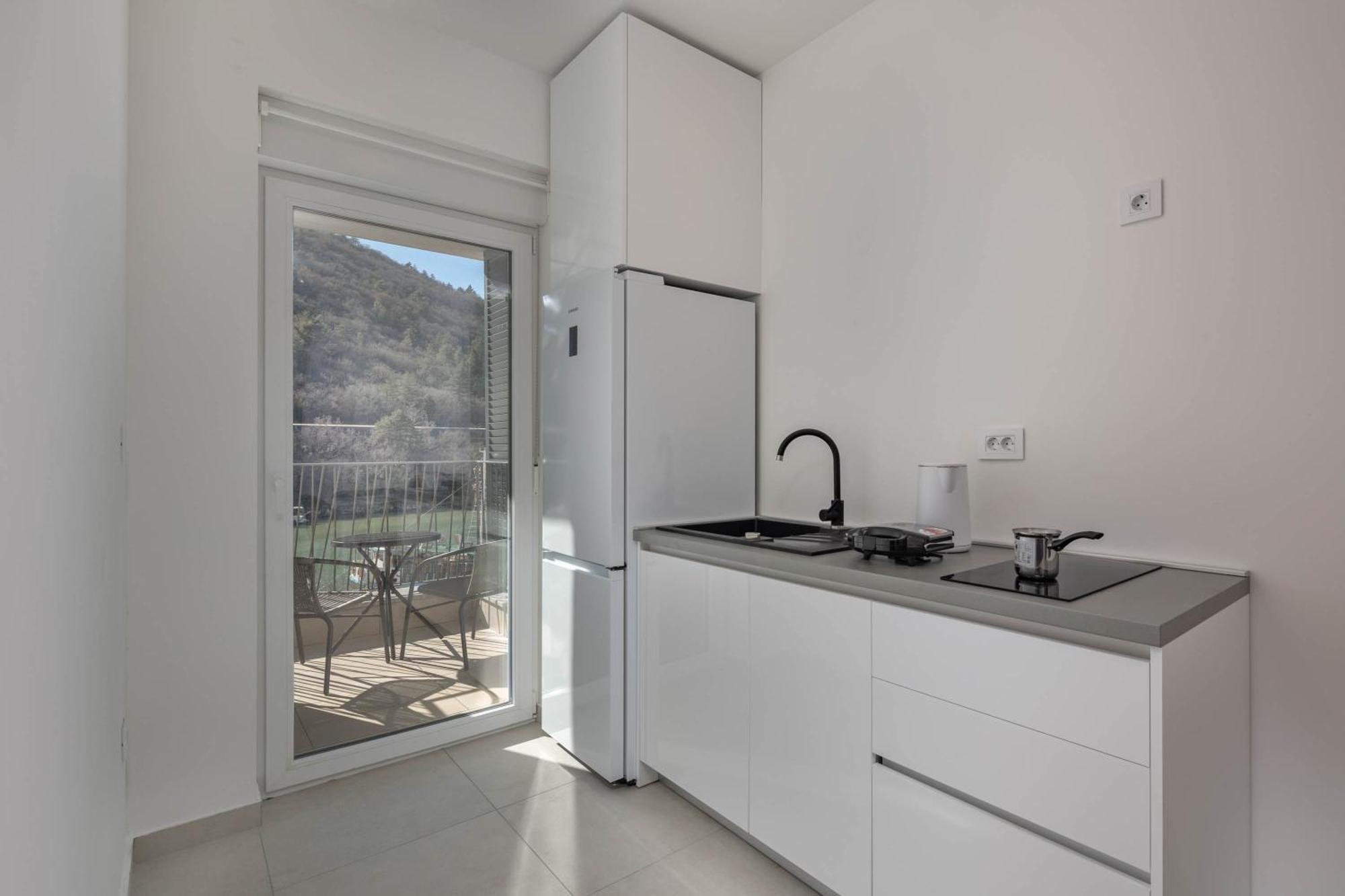 Seafront Villa Andrijana - Happy Rentals Plomin Esterno foto