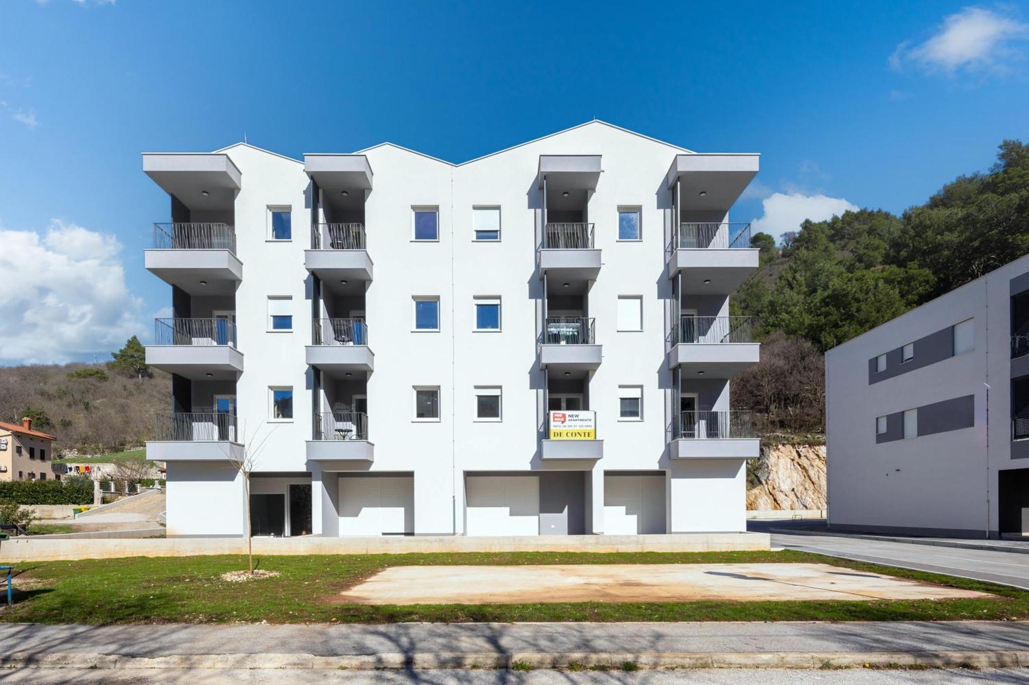 Seafront Villa Andrijana - Happy Rentals Plomin Esterno foto